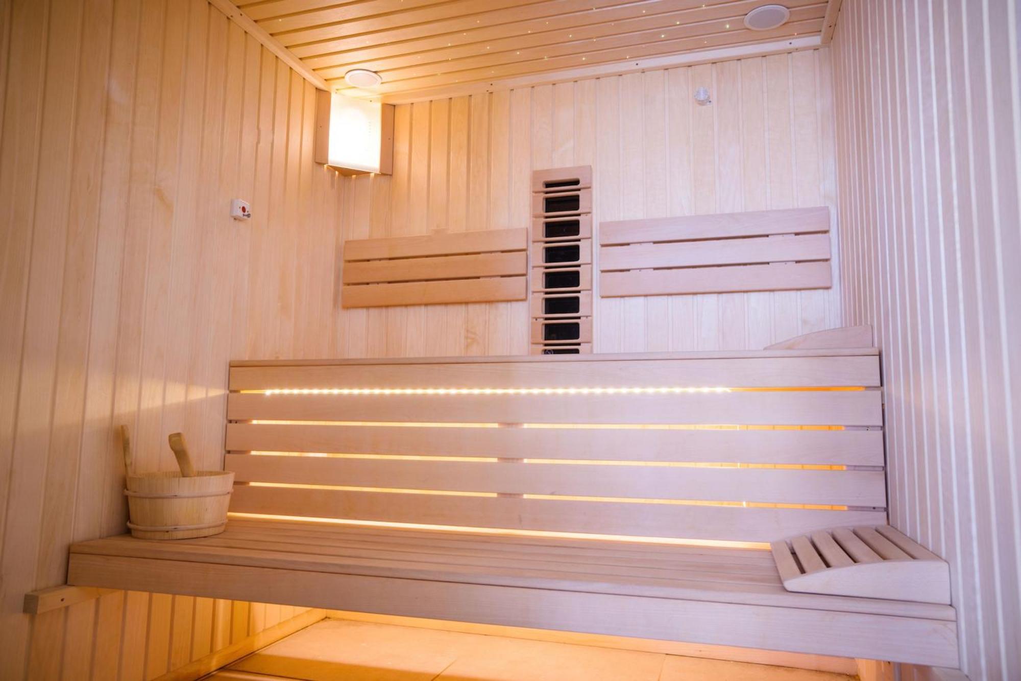 Eka Studio - Pool & Spa Beach Resort Năvodari Zewnętrze zdjęcie