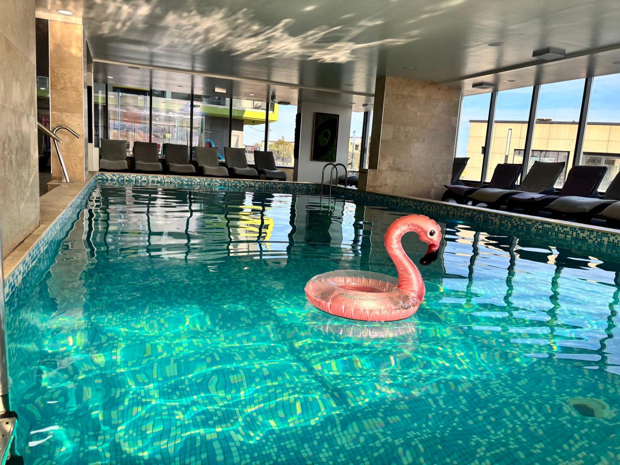 Eka Studio - Pool & Spa Beach Resort Năvodari Zewnętrze zdjęcie