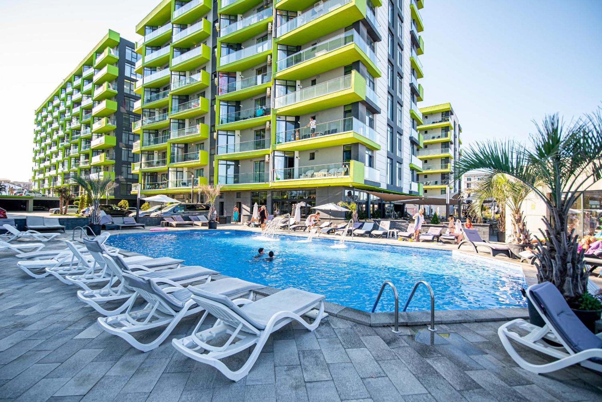 Eka Studio - Pool & Spa Beach Resort Năvodari Zewnętrze zdjęcie